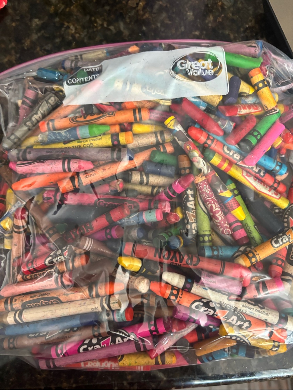 Crayola  and crazy art Assorted Color Crayons Party Pack